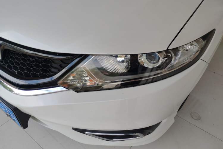 Used Honda Jade 2016 1.8L Automatic Comfort Elite Version 5 Seats