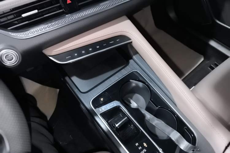 Used Bestune B70 2024 Dragon Edition 1.5T Leading Model