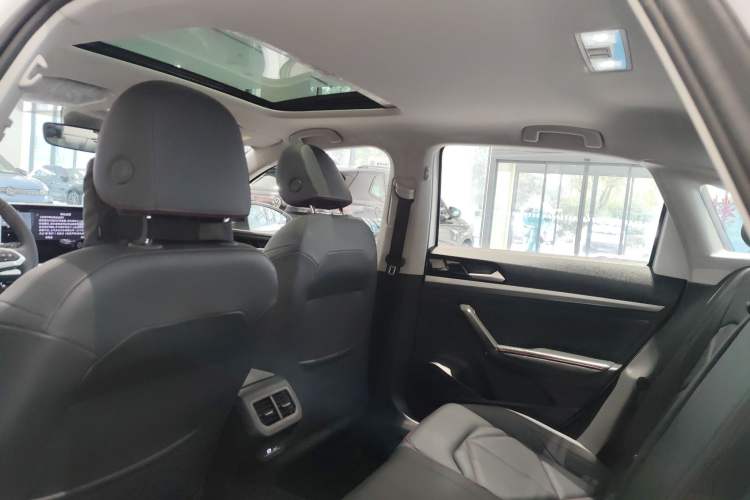 Used Volkswagen Lavida 2024 300TSI DSG Starry Sky Leading Edition
