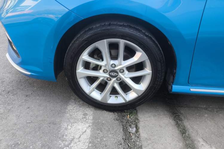 Used Chery Arrizo GX 2019 1.5T Manual New Dynamic Color Version China VI Standard