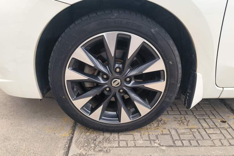 Used Nissan Lannia 2016 1.6L CVT Smart Cool Edition
