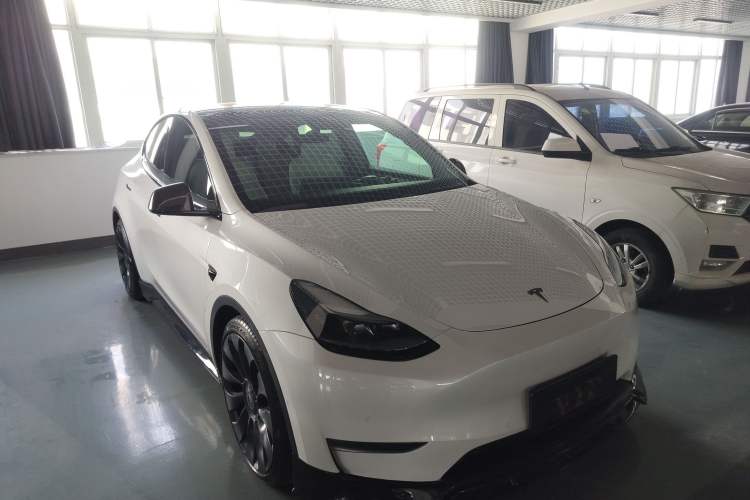 Used Tesla Model Y 2023 High-Performance All-Wheel-Drive Version