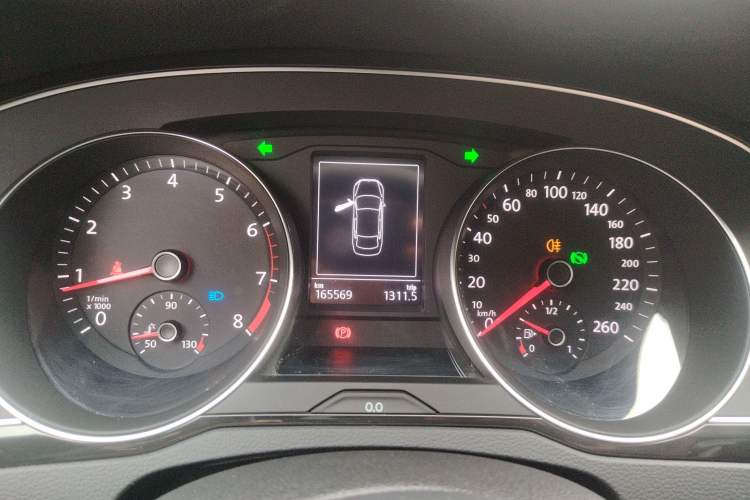 Used Volkswagen Magotan 2018 330TSI DSG Advanced Model
