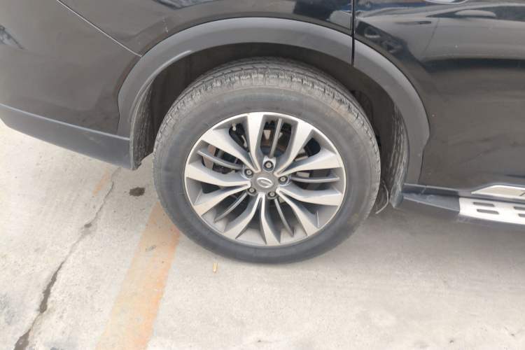 Used GAC Trumpchi GS8 2017 320T Two-Wheel Drive Luxury Smart Connectivity Version (7 Seats)
