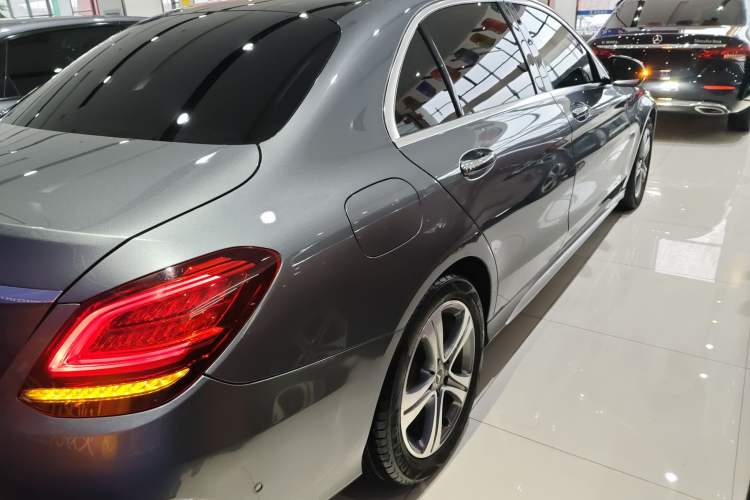 Used Mercedes-Benz C-Class 2019 C 260 L Sport Edition
