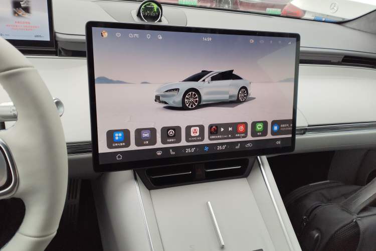 Used Hima Luxeed S7 2025 785 km Ultra
