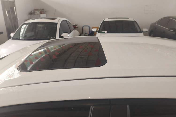 Used Toyota Corolla 2021 Dual-Motor 1.8L E-CVT Elite Edition
