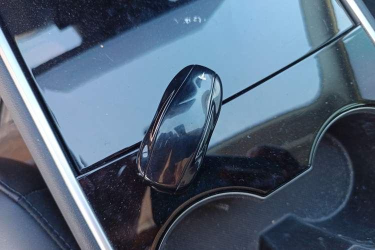 Used Tesla Model 3 2019 Standard Range Rear-Drive Upgraded Version
