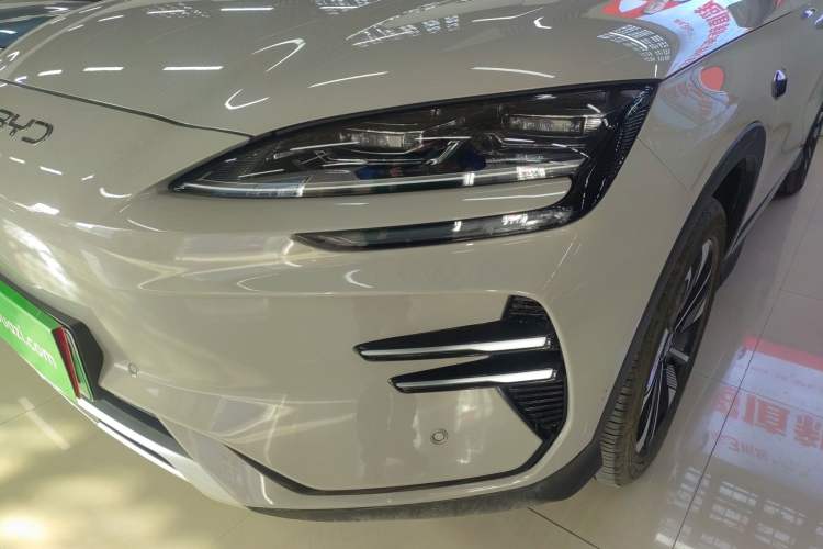 Used BYD Song PLUS New Energy 2025 EV Intelligent Driving Version 520km Premium Model
