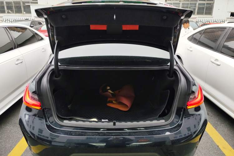 Used BMW 3 Series 2024 330i M Sport Night Edition Package
