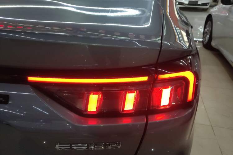 Used Ford Mondeo 2023 EcoBoost 180 Luxury Model
