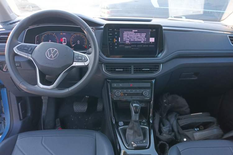 Used Volkswagen Tharu 2025 NewRui 300TSI Prestige Edition