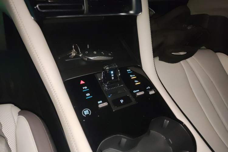 Used BYD Song PLUS New Energy 2025 EV Intelligent Driving Version 520km Premium Model
