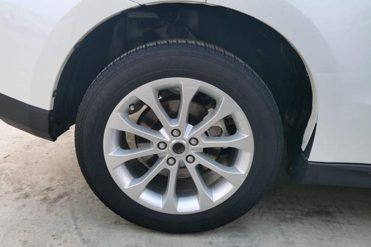 Used Haval H2 2018 Blue-Label 1.5T Dual-Clutch Two-Wheel-Drive Luxury Model