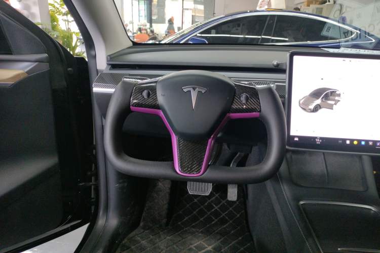 Used Tesla Model Y 2021 Long-Range All-Wheel-Drive Version 3D7
