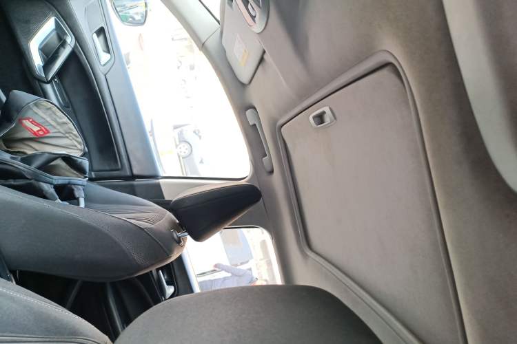 Used Peugeot 408 2015 1.2T Automatic Luxury Edition
