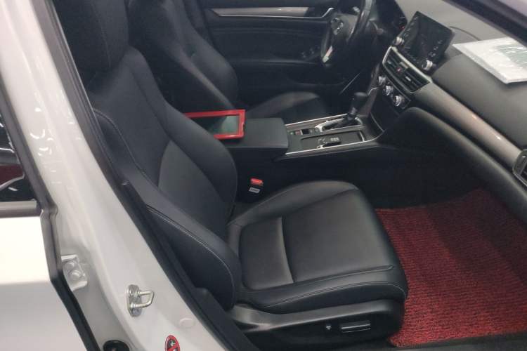 Used Honda Inspire 2019 260TURBO Elegant Edition China VI Emission Standard
