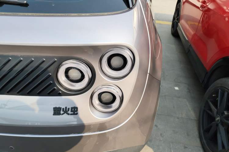 Used  firefly 2025 Illuminated Edition
