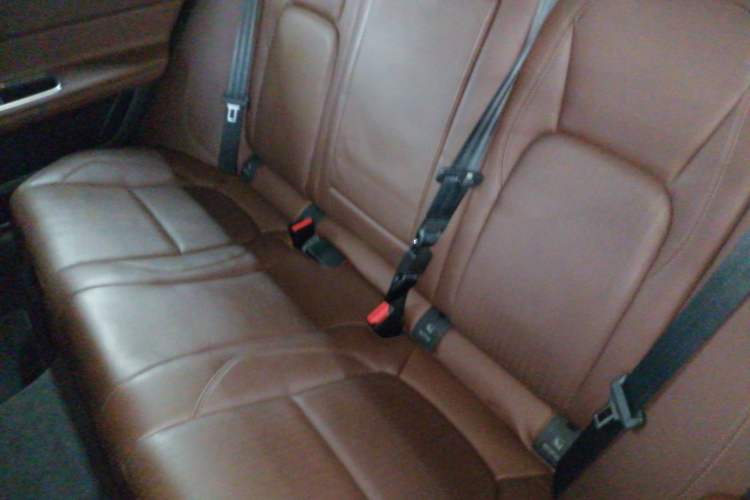 Used Jaguar XFL 2018 XFL 2.0T 250 PS Luxury Edition
