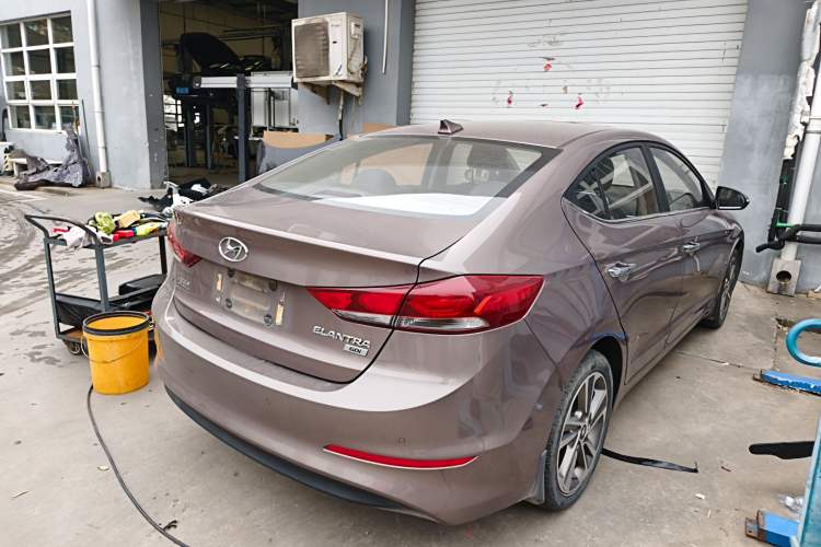 Used Hyundai Elantra 2016 1.6L Automatic ZhiXuan – Elite Version
