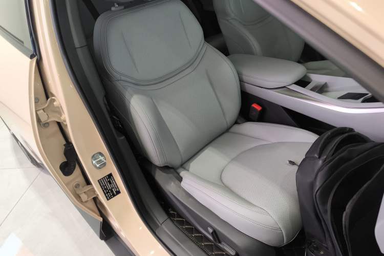 Used XPeng MONA M03 2024 620 with Ultra-Long Range