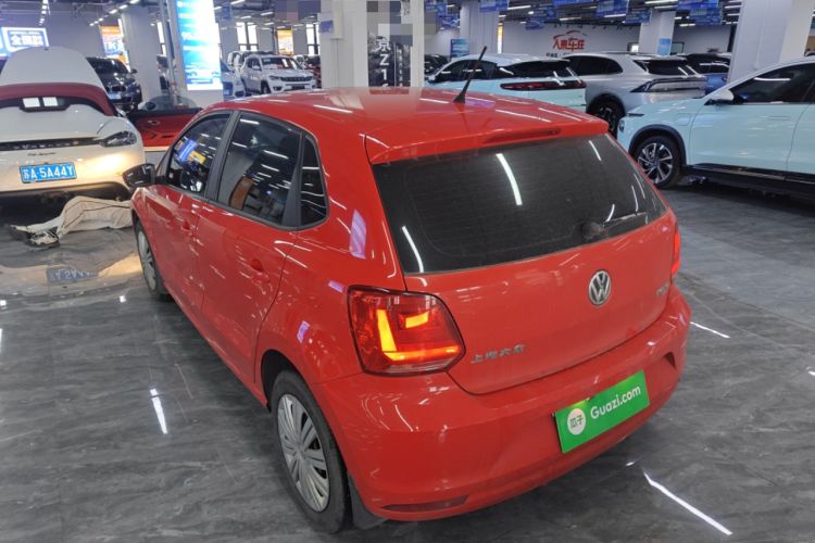 Used Volkswagen Polo 2016 1.6L Automatic Comfort Model
