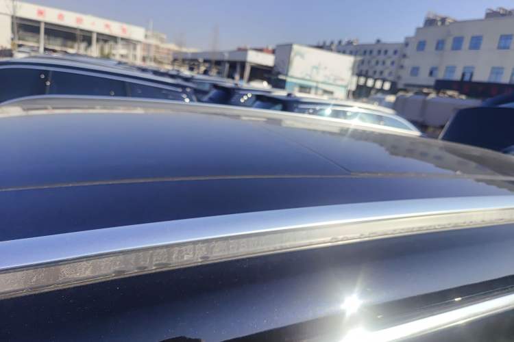 Used Hongqi HS7 PHEV 2024 2.0T PHEV Four-Wheel Drive Flagship Edition 6 Seats
