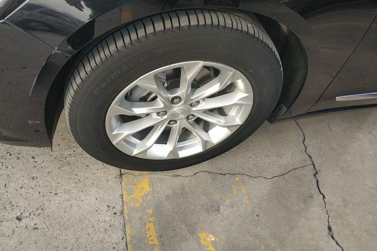 Used Buick LaCrosse 2021 552T Luxury Version
