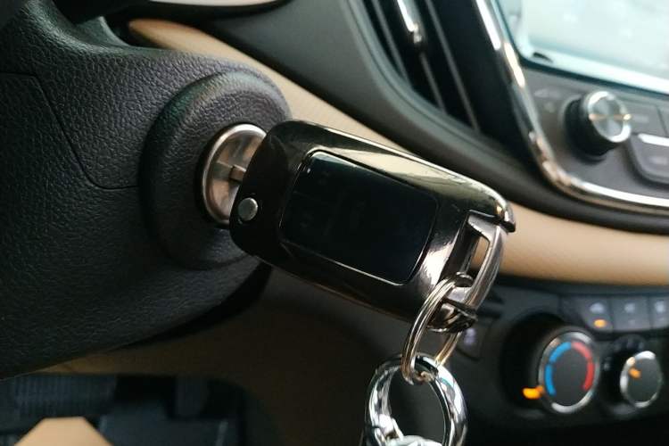 Used Chevrolet Monza 2020 320 Automatic Enjoyment Edition
