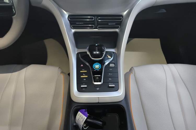 Used BYD Song Pro New Energy 2023 Champion Edition DM-i 110KM Excellence Model
