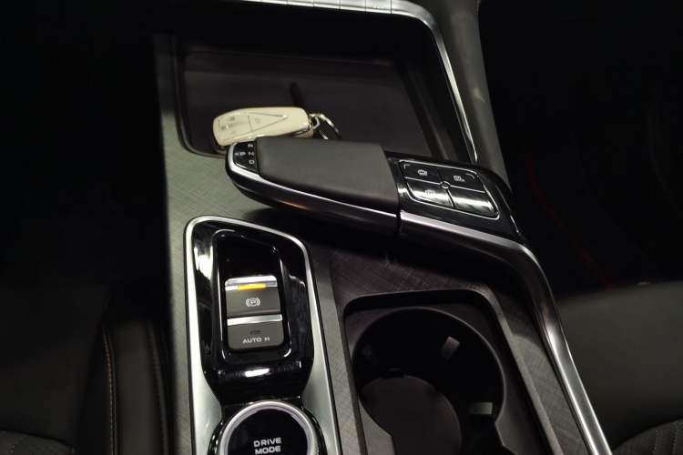 Used Changan UNI-T 2022 1.5T Prestige Version
