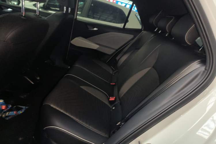 Used Volkswagen ID.3 2025 Smart Model Outstanding Oxygen Edition
