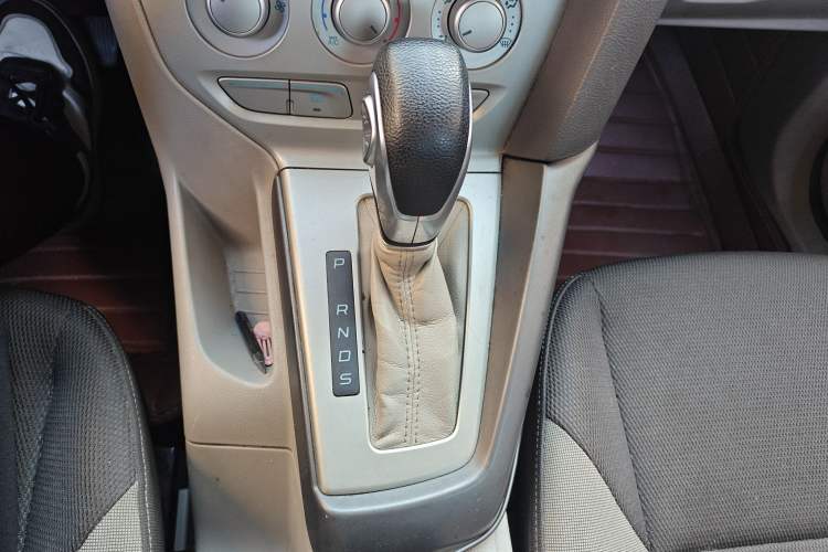 Used Ford Focus 2012 Sedan 1.6L Automatic Comfort Model
