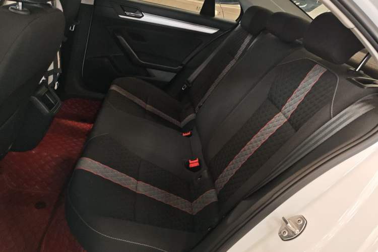 Used Volkswagen Lamando 2021 230TSI DSG Fashion Edition