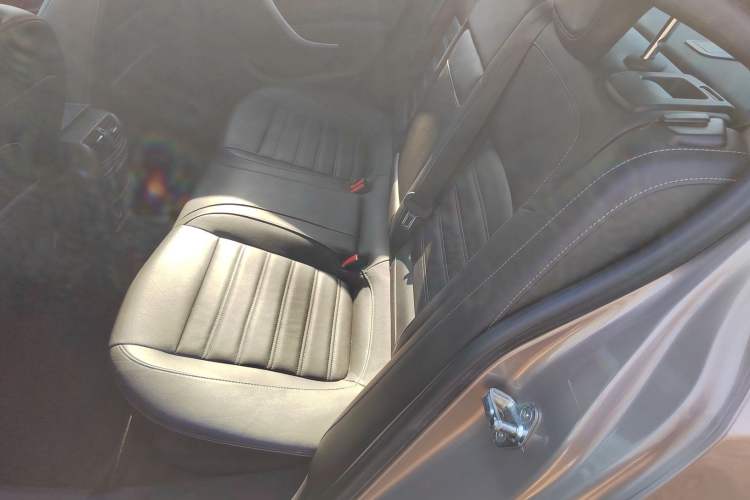 Used Buick Regal 2014 1.6T Fashionable Tech Edition
