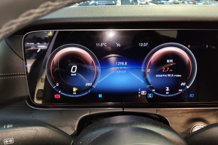 Used Mercedes-Benz E-Class 2022 E 260 Stylish Sports Edition
