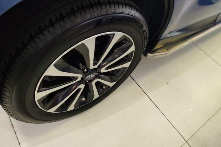 Used Subaru Forester 2018 2.0i Luxury Navigation Edition
