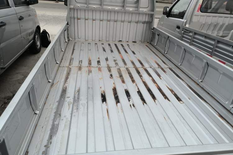 Used Wuling Rongguang Small Truck 2023 1.5L Single-Row LAR
