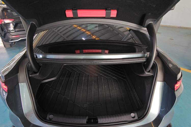 Used BYD Han L 2025 EV 701 km LiDAR Flagship Edition
