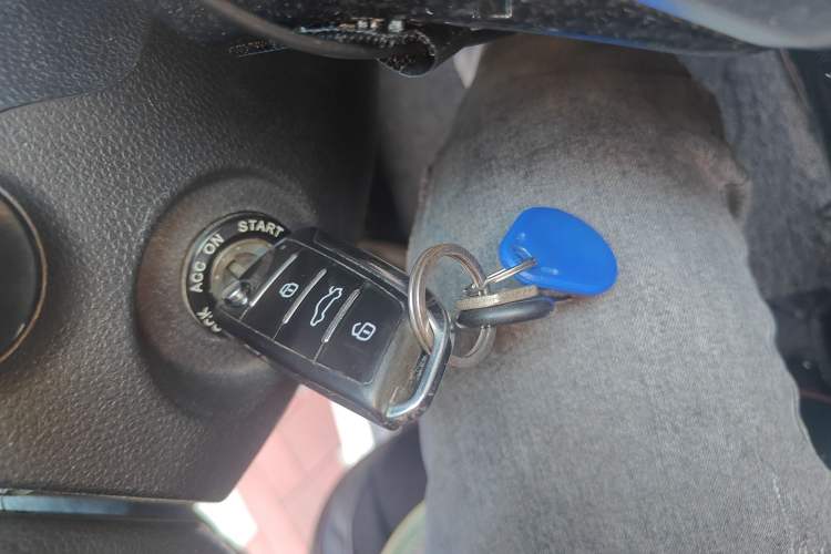 Used  Refine S3 2017 1.6L CVT Luxury Smart Model
