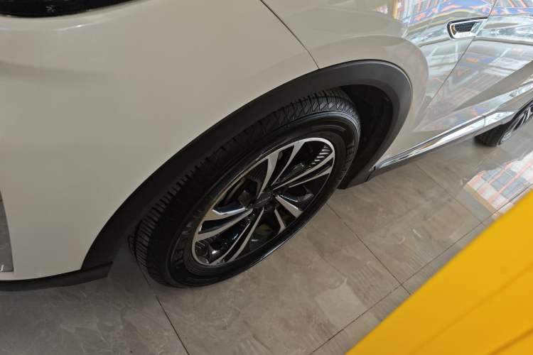 Used JETOUR X70 PLUS 2022 1.5T DCT Luxury Edition 5 Seats
