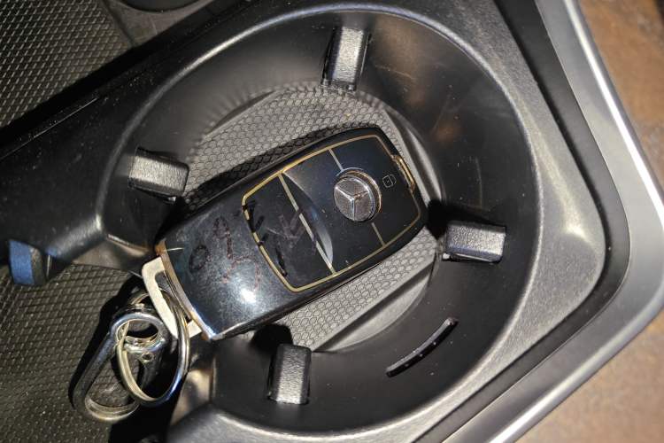 Used Mercedes-Benz GLC 2022 Facelift GLC 260 L 4MATIC Luxury Edition
