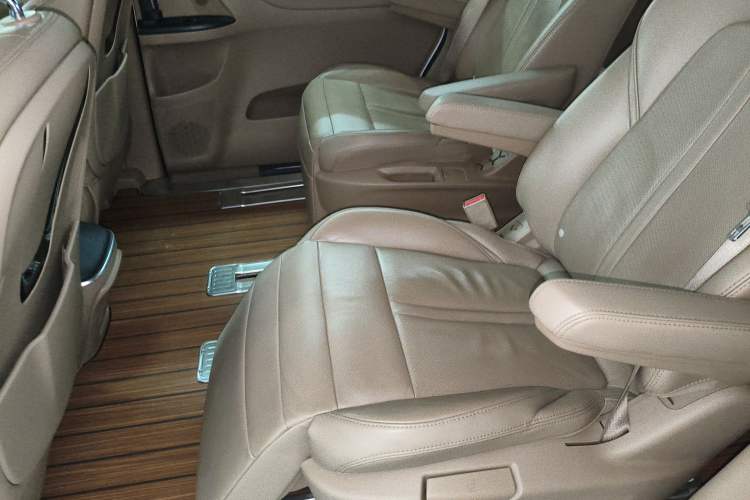 Used Buick GL8 2018 ES 28T Luxury Model China VI Standard
