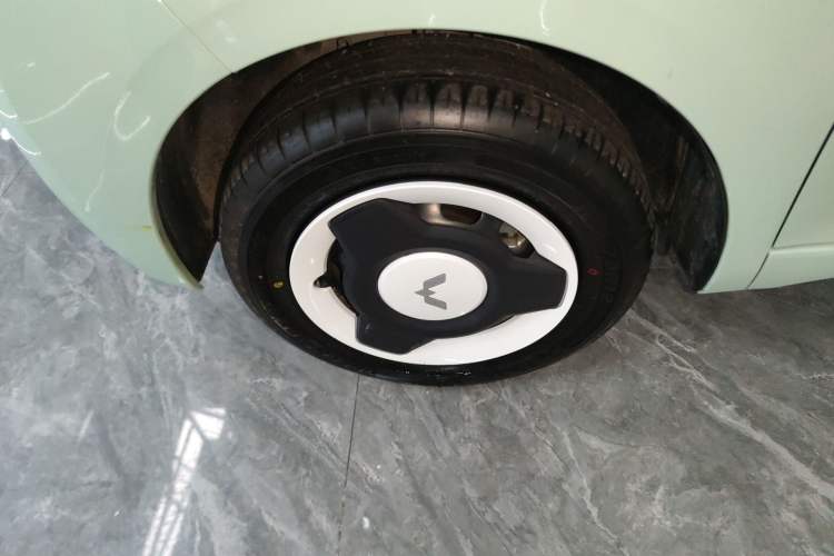 Used Wuling Hongguang MINIEV 2024 3rd Generation 215km Youth Edition
