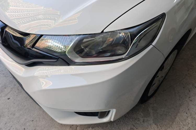 Used Honda Fit 2016 1.5L LXS CVT Comfort Sunroof Version
