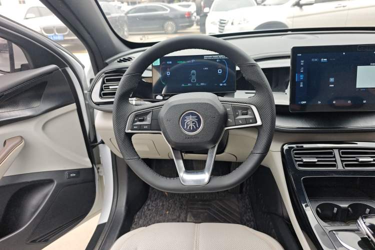 Used BYD Qin PLUS 2024 HONOR Edition DM-i 55KM Leading Model
