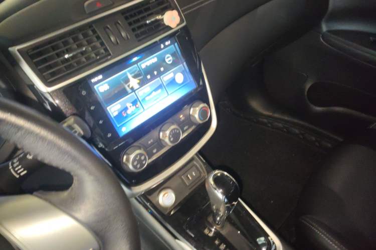 Used Nissan Tiida 2020 1.6L CVT Smart Drive Edition