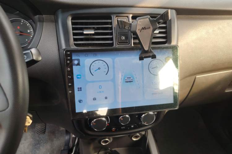 Used Wuling Rongguang V 2018 1.5L Standard Version