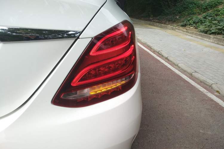 Used Mercedes-Benz C-Class 2017 Restyled C 180 L Fashion Edition Sport Version