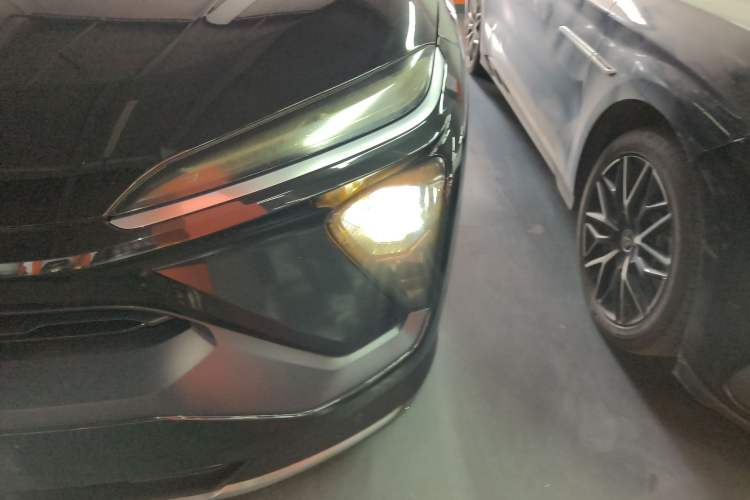 Used Nio EC6 2020 605 km Sport Edition